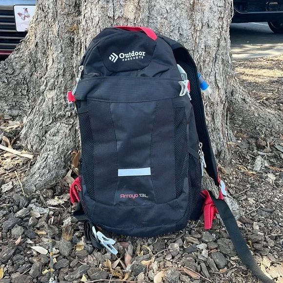 Outdoors products arroyo 13L of water